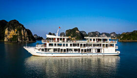 Sail into Halong Bay’s golden hour on Sapphire Cruise